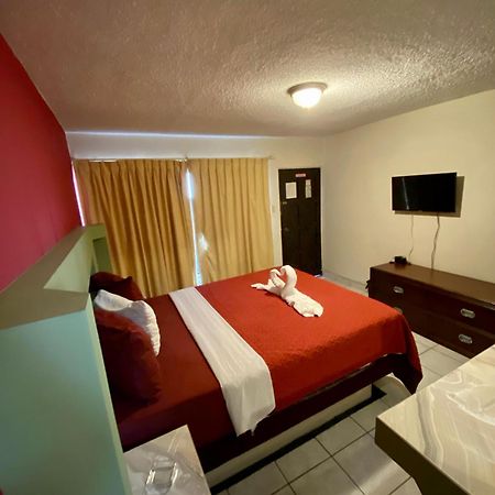 Hotel Los Altos ติฮัวนา ภายนอก รูปภาพ