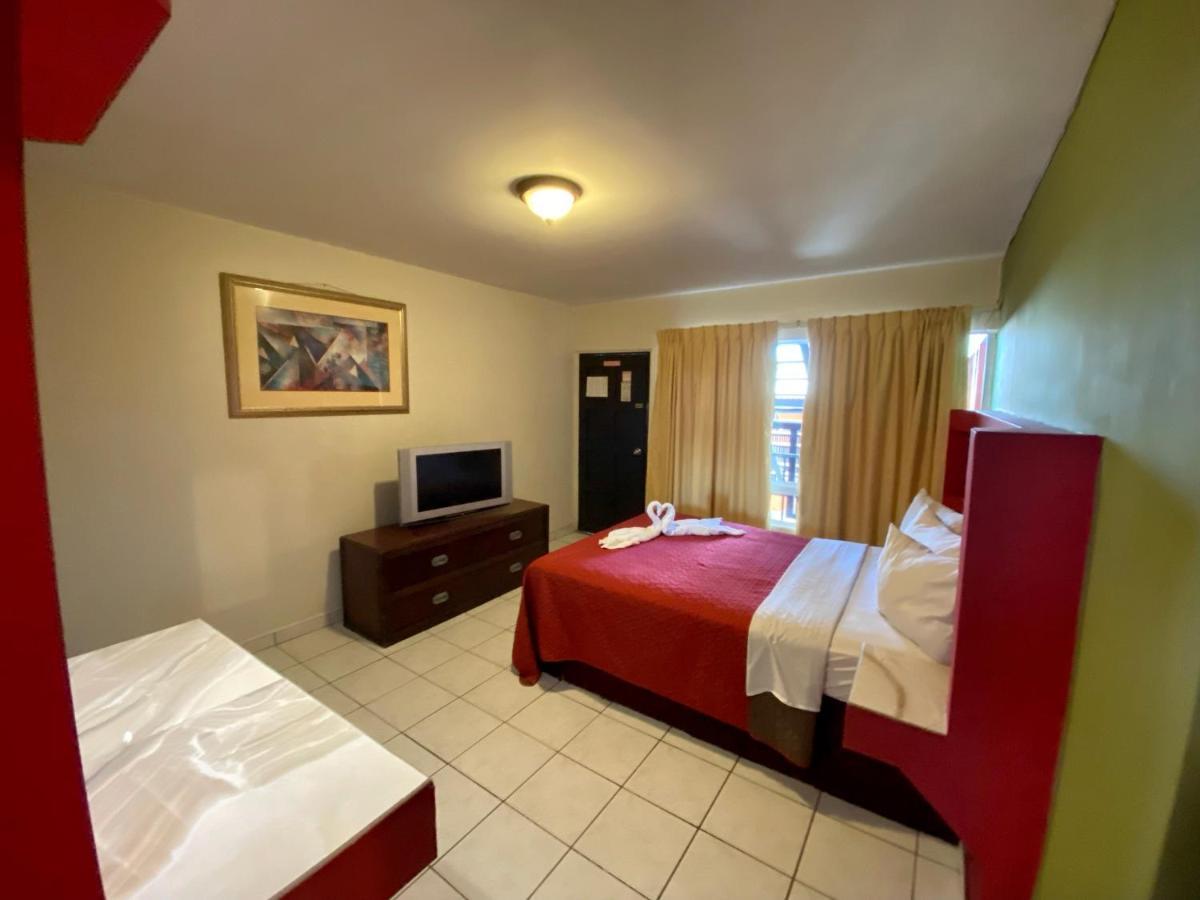 Hotel Los Altos ติฮัวนา ภายนอก รูปภาพ