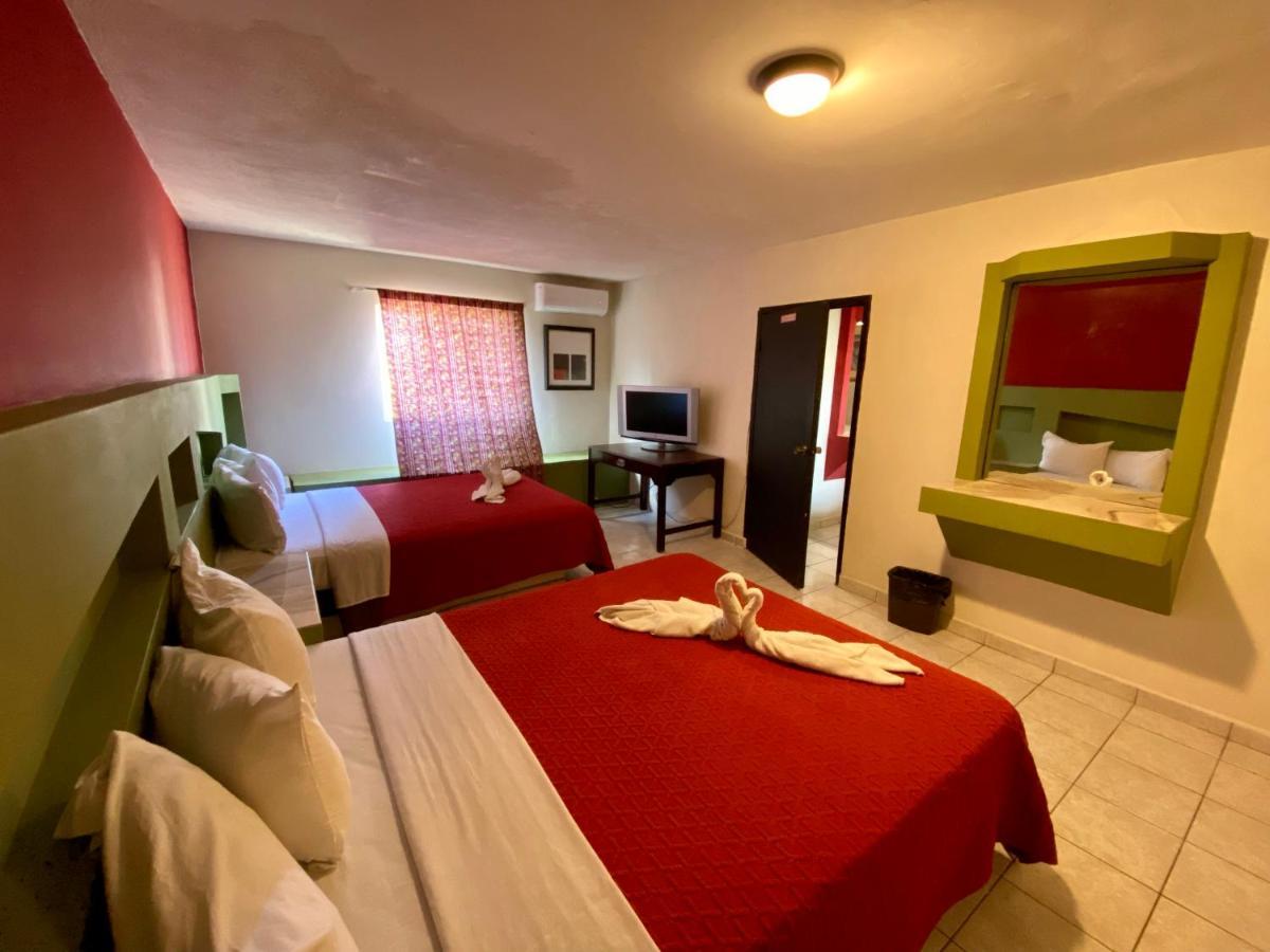 Hotel Los Altos ติฮัวนา ภายนอก รูปภาพ